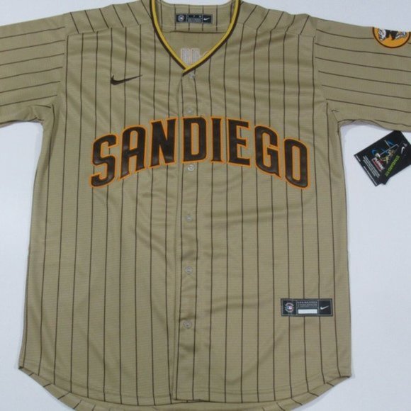 Manny Machado 13 San Diego Padres Jersey - Picture 2 of 3